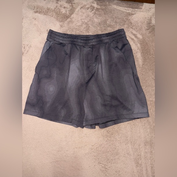 Lululemon Men’s “Pace Breaker” Short Inseam Linerless - Picture 1 of 5
